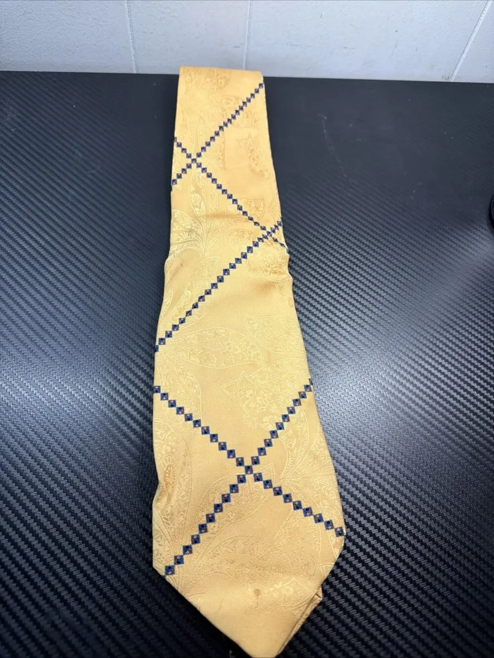 STEFANO RICCI for SAKS FIFTH AVENUE GEOMETRIC PATTERN SILK TIE made in ITALY